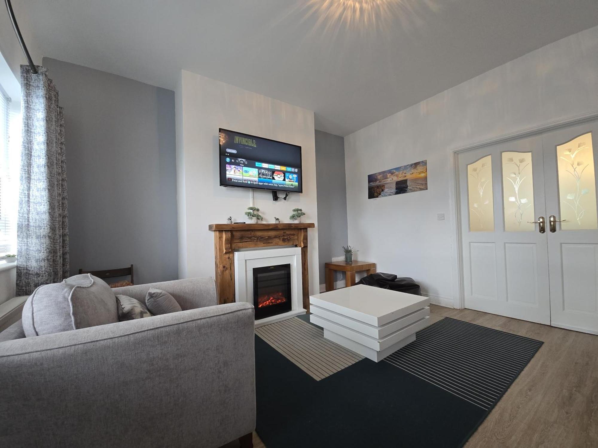 הוילה באלישנון Wild Atlantic Way - Retreat - Sleeps 12 מראה חיצוני תמונה
